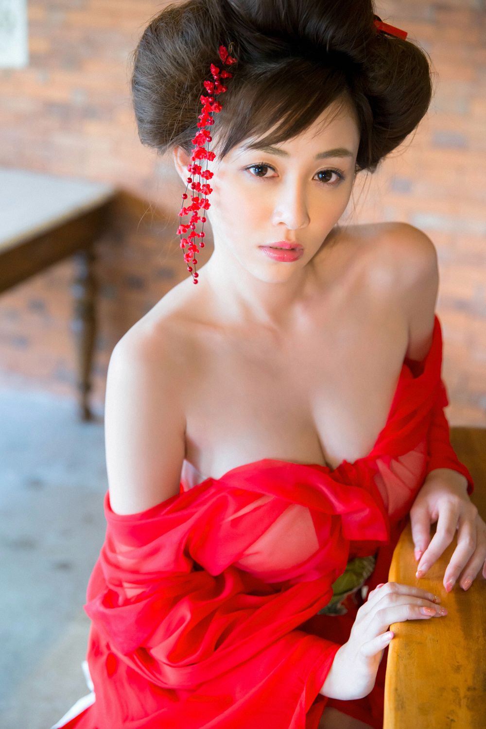 强取已为人妻的皇妹后
